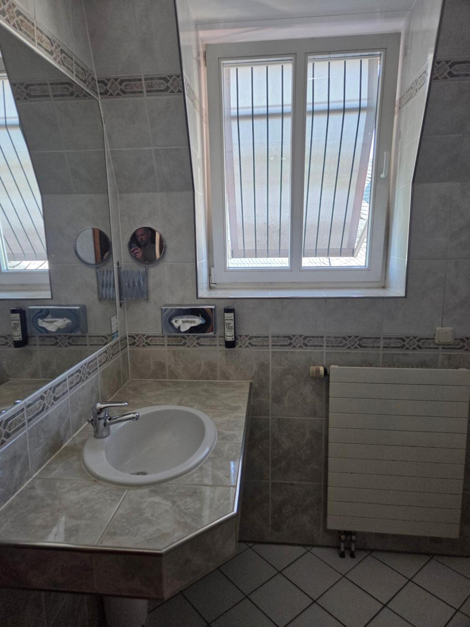 Hotel Porta Nigra Victus Трир Екстериор снимка